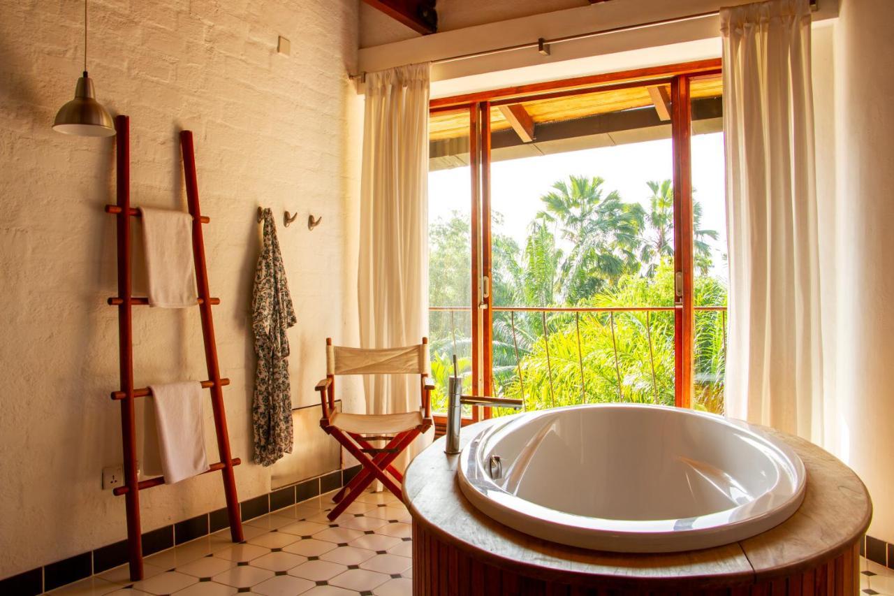Bougainvillea Retreat Канди Экстерьер фото