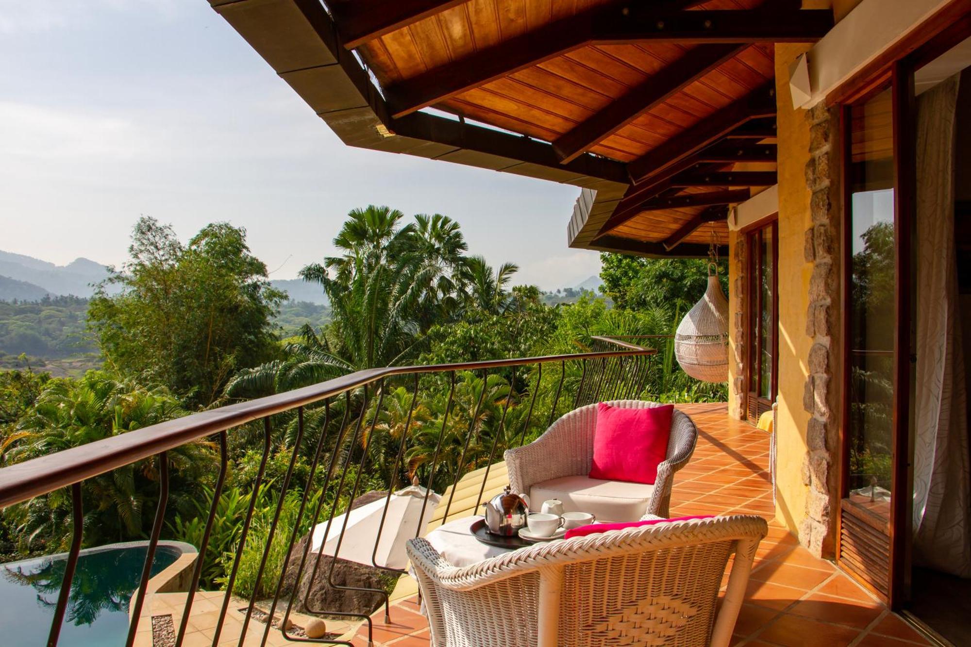 Bougainvillea Retreat Канди Экстерьер фото